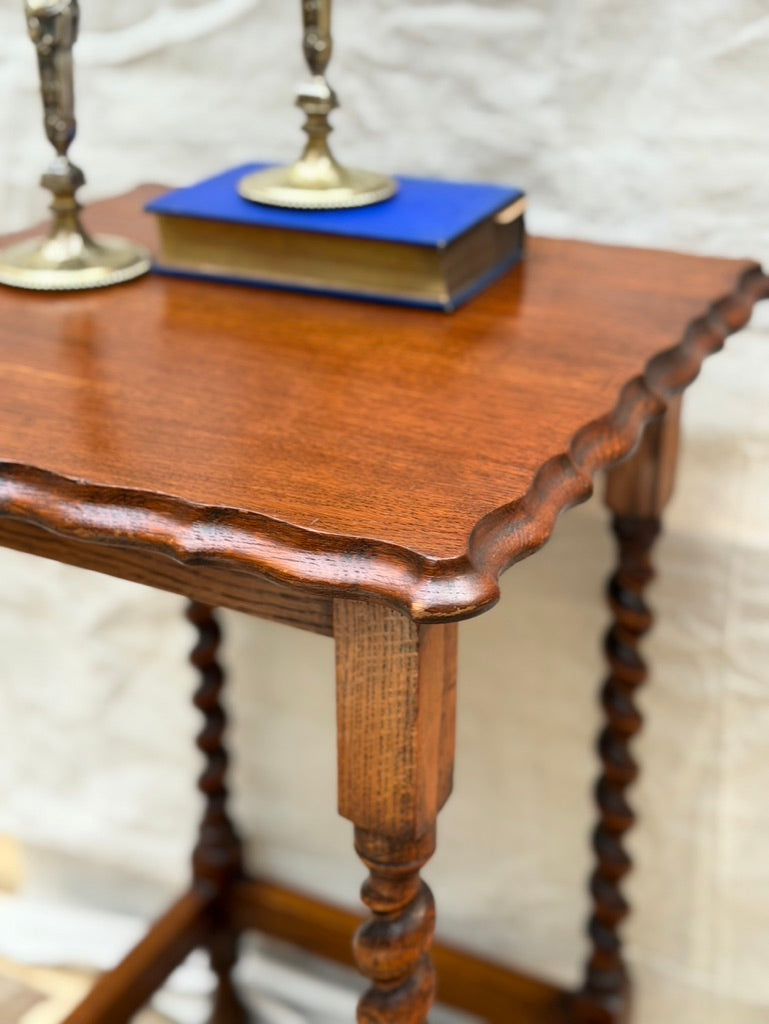Vintage English Oak Barley Twist Occassional Table with Pie Crust Edge
