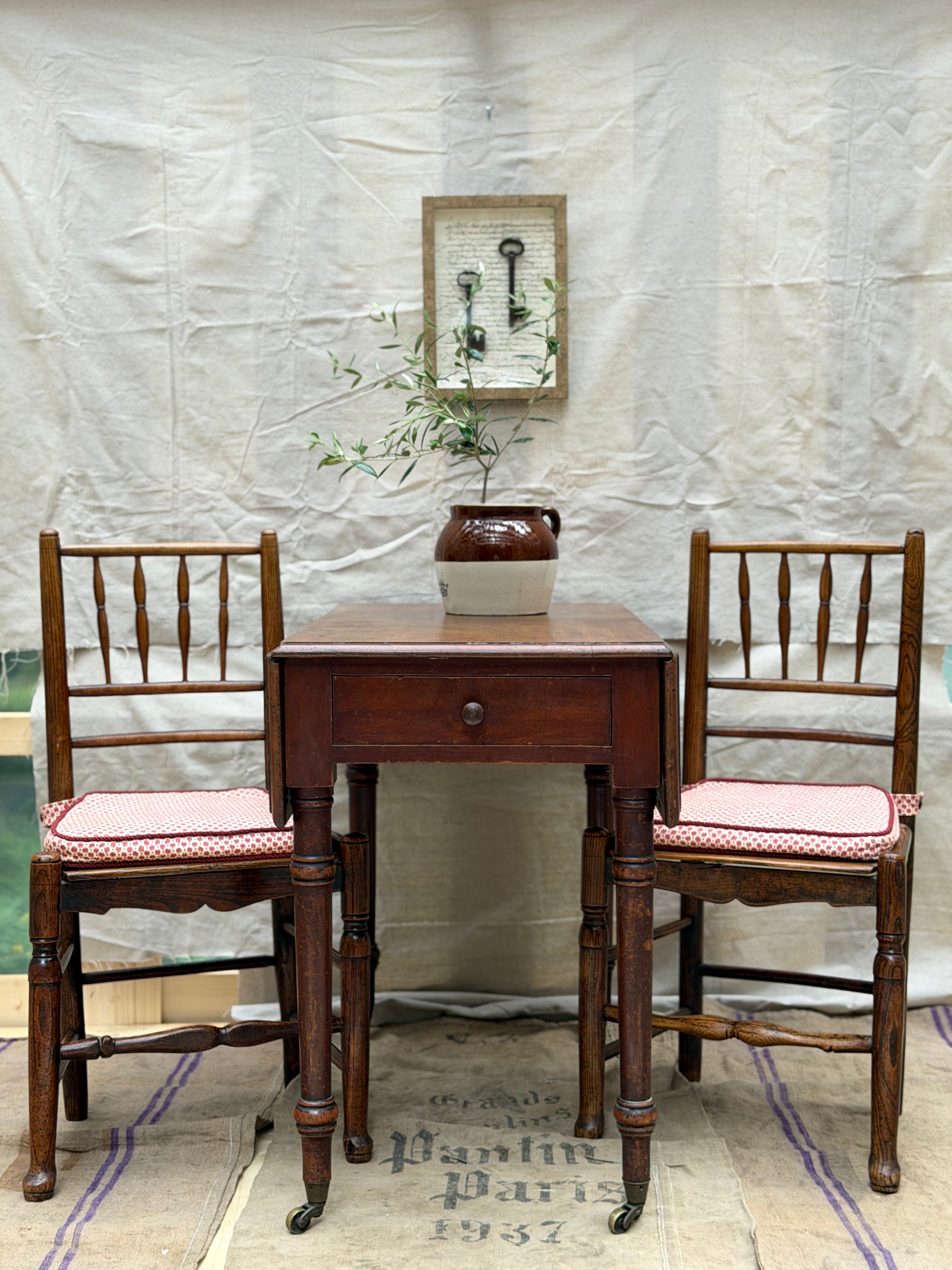 English Late 19th Century Pembroke Table with Antique Ash & Elm Country Chairs