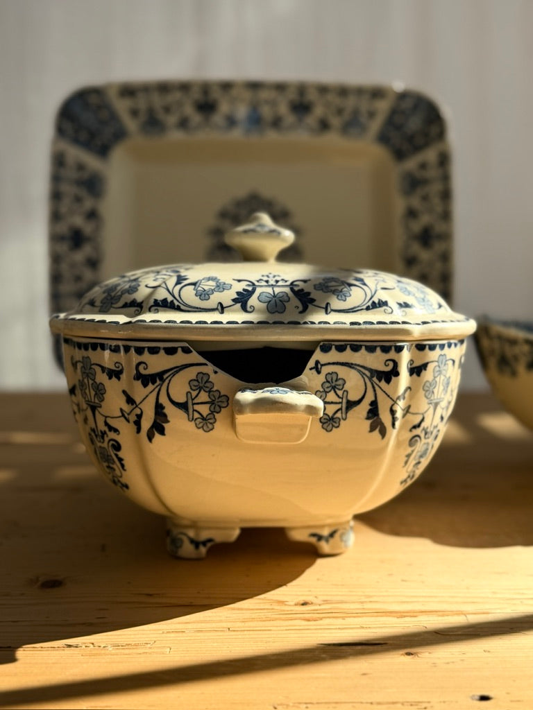 Antique French Gien Covered Faience Soupière