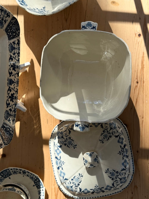 Antique French Gien Covered Faience Soupière