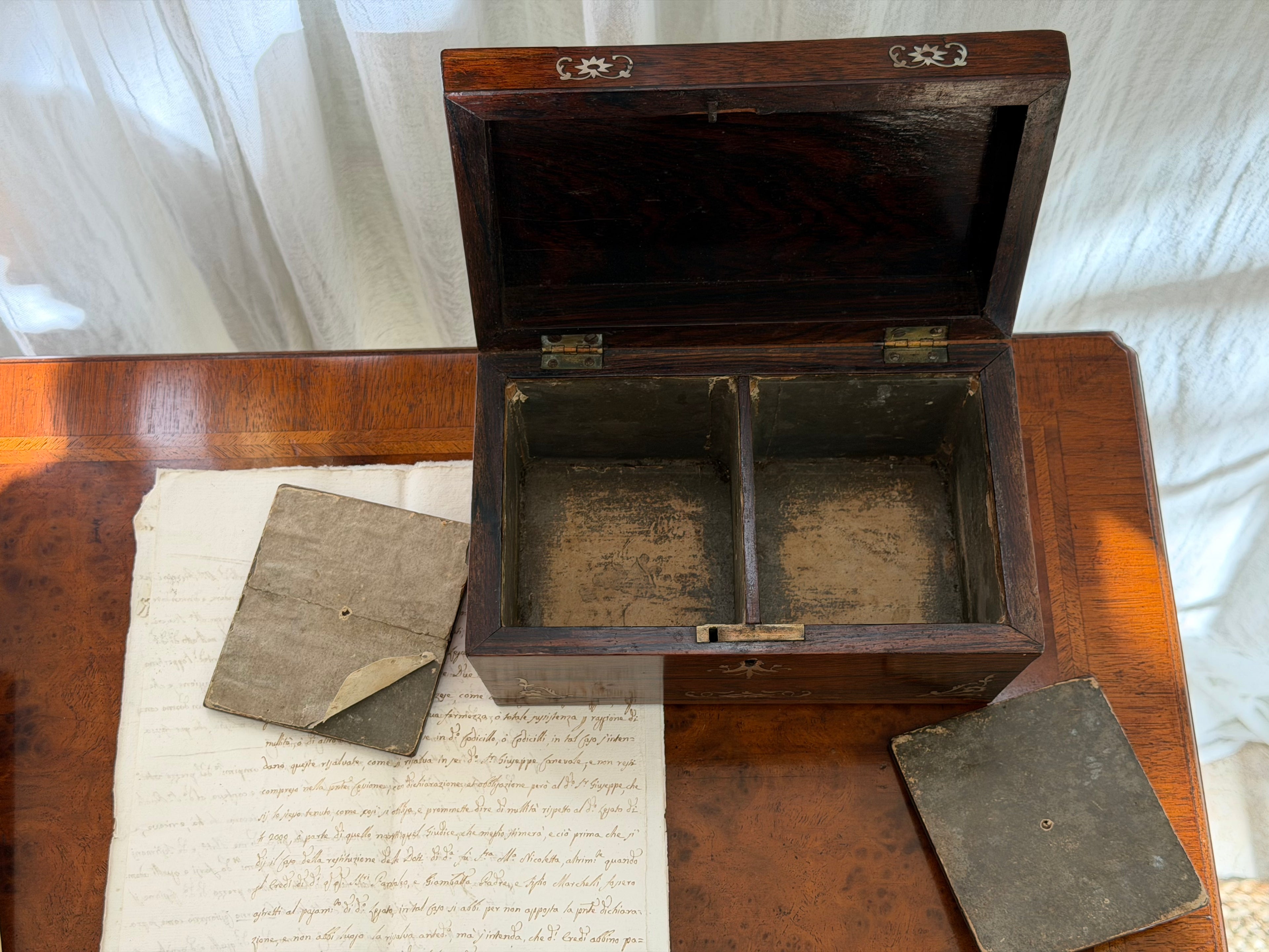 19th-Century English Victorian Inlaid Rosewood Tea Caddy