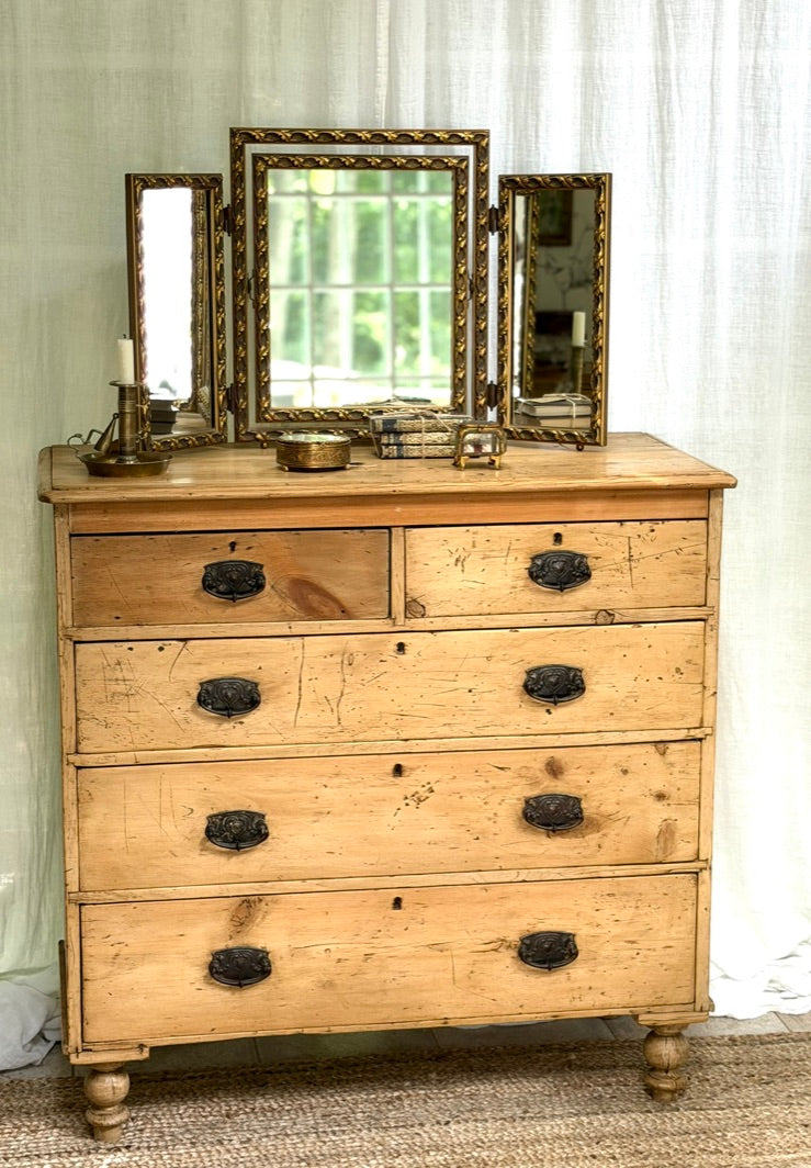 Antique Giltwood Triptych Dressing Mirror, Circa 1910–1920s